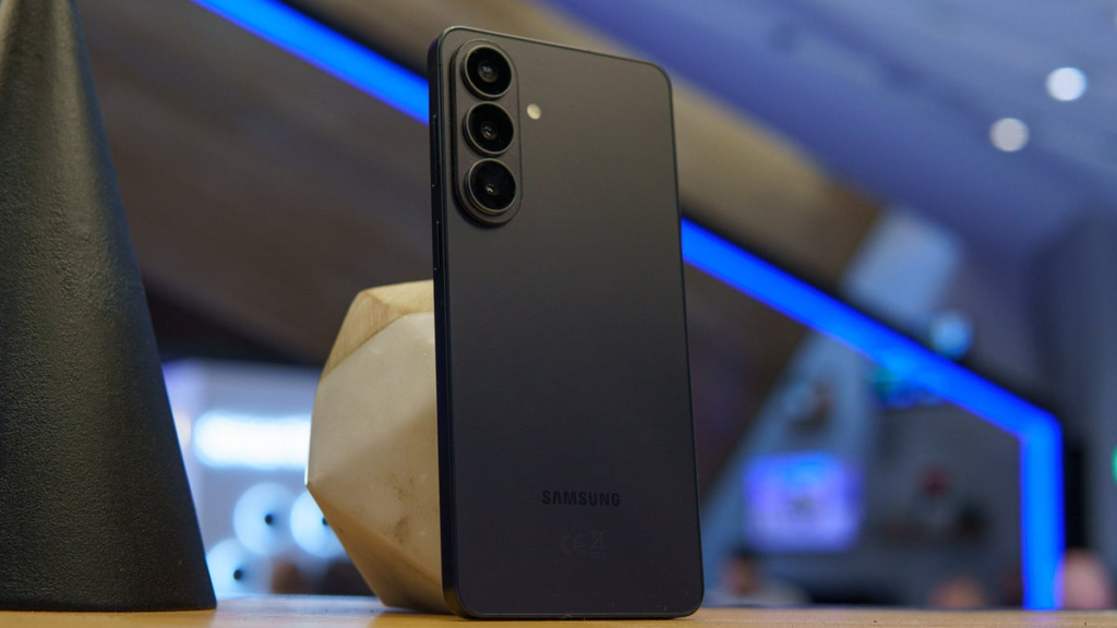 Samsung Galaxy S26+ 2026